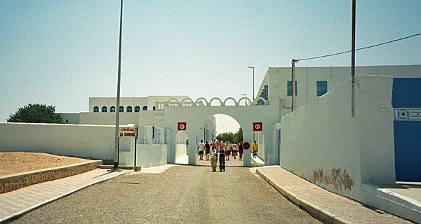 El-Ghriba_Synagogue_a